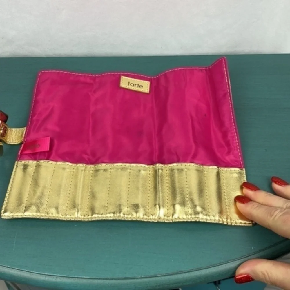 Tarte gold brush holder bag‎
